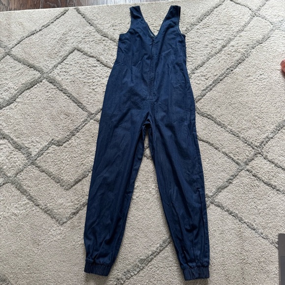 Able CHARVEE RELAXED JUMPSUIT 100% Lyocell blue chambray XS - Picture 8 of 12